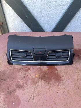 8606552 Ac 2014 Nissan Altima Center Middle Dash Air Heater Vent Trim Bezel
