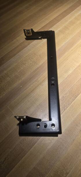 8e0857056d Audi 8e0 857 056 D A4 B6 B7 Center Dash Support Bracket