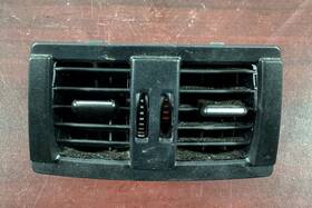 51169235494 Bmw 2012-2018 328i 320i 335i Rear Center Console Air Vent Grille 9207330 Oem