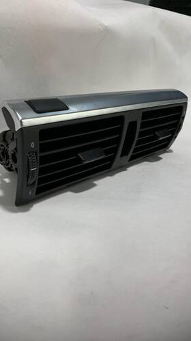 7161802 Bmw 08 09 10 X5 E70 Center Dash Ac Heater Air Vent Oem