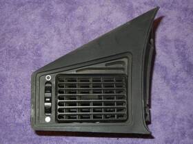 84.22-1387567 Bmw 1983 E28 Left Dash Vent 528e 533i 535is