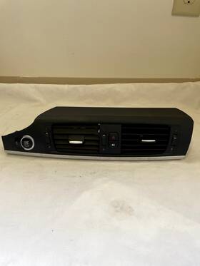 9291693-02 Bmw 2011-2017 X3 Center Dash Ac Air Vent Grille Trim Panel With Start Stop Switch