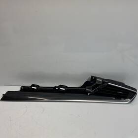 85126583 Buick 84551194 2018 - 2024 Enclave Dash Right Outer Air Vent Bezel Molding Oem