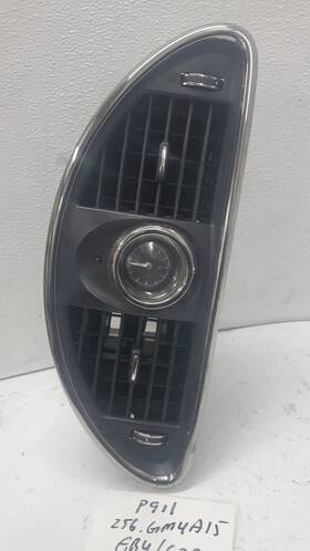 P911 Buick 2015 Enclave Center Dash Vent And Clock Assembly