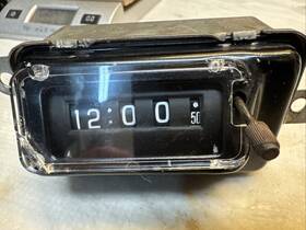 1611458 Cadillac 1977-1979 Seville Front Dash Dashboard Clock Time Piece Oem