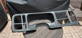 15178706 Chevrolet 15178708 2003-2006 Dash Instrument Radio Cluster Trim Bezel Oem