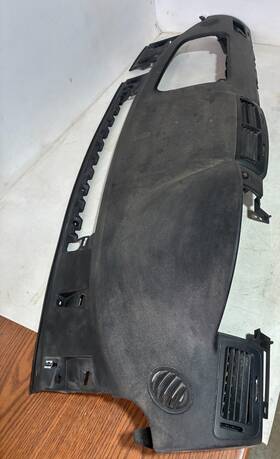 15274559 Chevrolet 2007 Cobalt Dashboard Air Vents And Instrument Panel Trim