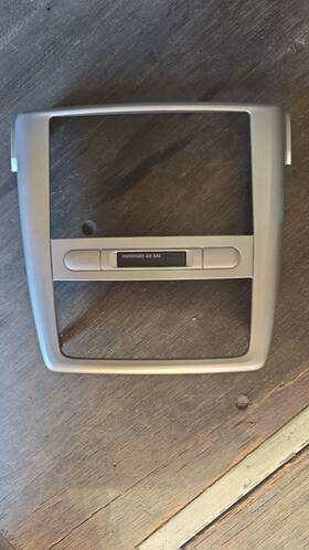 15842343 Chevrolet 2005-2010 Cobalt Dash Center Radio Ac Control Trim Bezel Oem