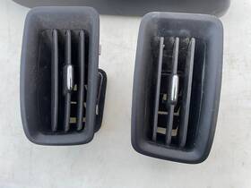 23250049 Chevrolet Colorado Dash Dashboard Outer Ac Air Vent Grille Oem 2015-2022 Set