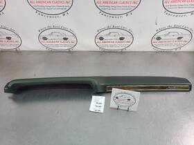 252.gm1s70 Chevrolet 1970 Impala Front Dash Pad Assembly Green - Oem