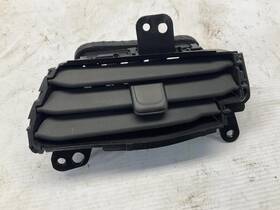 685.gm1m20 Chevrolet 16-23 Malibu Lt Front Left Dash Air Vent Airvent T