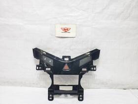 95034342 Chevrolet 2011-2016 Cruze Dash Center A/c Heater Climate Bezel With Hazard Switch