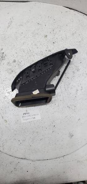 P896 Chevrolet 2011 Equinox Front Left Dash Heater Ac Air Vent Assembly