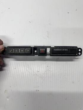 Pn-25828898 Chevrolet 2009-2012 Traverse Center Dash Panel Hazard Control Switch Unit B16
