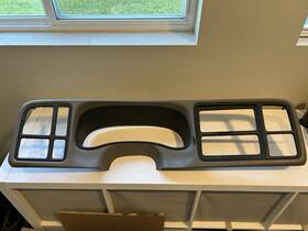 254.gm8j00 Chevrolet Truck Dash Bezel Fit 1999 2000 2001 2002 2003 2004 2005 2006 Avalanche
