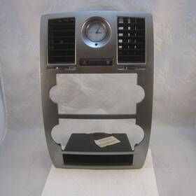 1aq45agraa Chrysler 2005 2006 2007 300 Center Radio Climate Control Bezel Clock Silver Oem