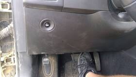 1md471j1aa Chrysler 2008-2010 300 Lower Dash Under Column Knee Bolster Trim Panel Gray Dv