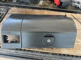 260.ch1c04 Chrysler Crossfire Glove Box Storage Container With Hinge 04 05 06 07 08 260.ch1c04 Chrysler Crossfire Glove Box Storage Container With Hinge 04 05 06 07 08