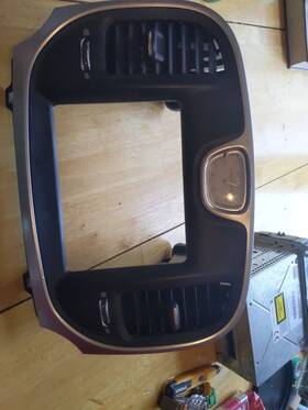68225095ac Chrysler 300 Center Instrument Panel Bezel Dash Air Vent 8.4 Inch Oem 2015 - 2022