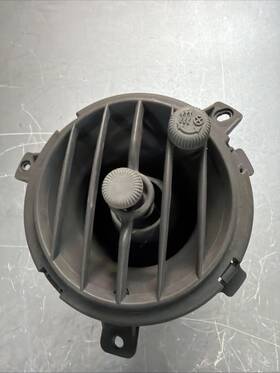 Sd38trmab Chrysler Pt Cruiser Vent Dash Panel 2002