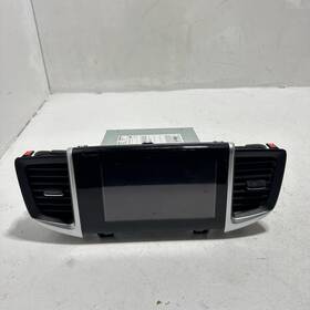 39540-tg7-a14 Clarion Oem Honda Pilot Ex-l 2018 Dash Center Display Screen Monitor Control Panel
