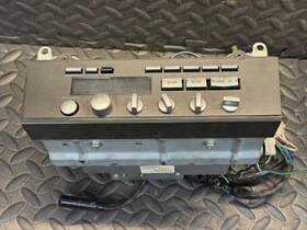 Rn-9271 Datsun Nissan 81-84 Maxima 810 Am Fm Clarion Factory Radio In Very Good Shape 82