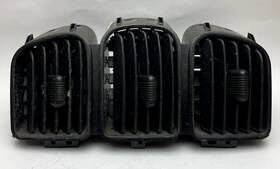 05009038aa Dodge 2001-2007 Grand Caravan Center Dash Ac Air Vents Duct Grille