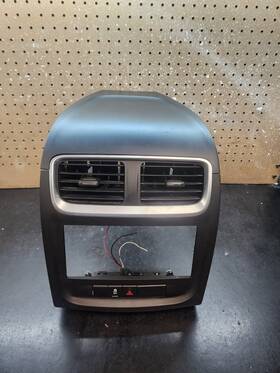 1108984x-11-ac Dodge 2011-2014 Avenger Center Dash Radio Surround Bezel Trim Panel Oem Black