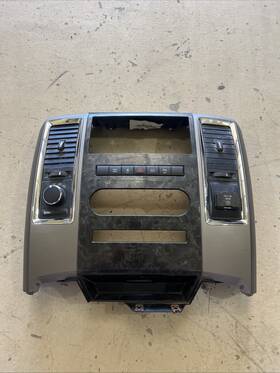1eb062aaad Dodge 2009 - 2012 Ram 1500 2500 3500 Center Dash Radio Wood Trim Bezel Panel Oem 1eb062aaad Dodge 2009 - 2012 Ram 1500 2500 3500 Center Dash Radio Wood Trim Bezel Panel Oem