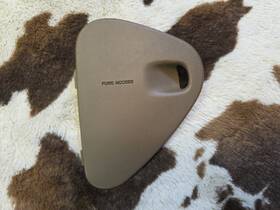 55115355 Dodge Oem Mopar Driver Side Dash Interior Fuse Cover 1998-2000 Durango Sandstone