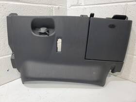 5gm81trmab Dodge 2001-2003 Durango Lower Center Dash Ash Tray Power Outlet Trim Bezel Gray