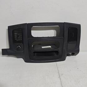 5gv53trm Dodge 2002-2005 Ram 1500 2500 3500 Climate Control Radio Trim Center Dash Bezel