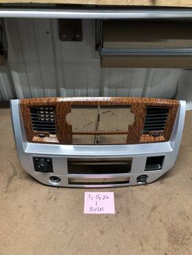 Dodge 5ju301z2ad 2006-2008 Ram Instrument Panel Center Dash Bezel Oem Woodgrain