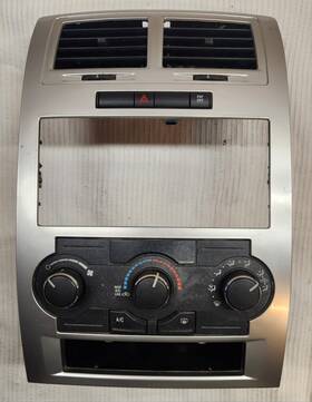 61381n041 Dodge 2008-2010 Charger Center Radio A/c Climate Control Bezel Trim Silver Oem