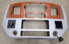 56049821af Dodge Chrysler 06 07 08 Ram Radio Player Ac Temp Climate Control Panel Dash Bezel Oem