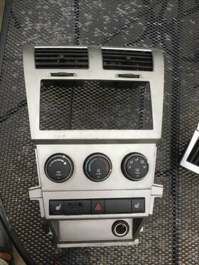 P04602809ad Dodge 2008 2009 2010 Avenger Center Dash Radio Ac Climate Control Bezel Panel