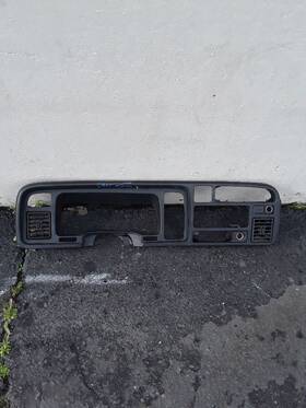 299.ch8m96 Dodge Truck Dash Instrument Cluster Bezel Black 1996 Ram 1500 Rim-200-3