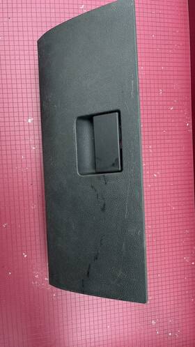 00005924-06cdx9 Dodge Trucks 2013-2018 Ram Pickups Glovebox Storage Compartment Black Lower Glove Box Oem 00005924-06cdx9 Dodge Trucks 2013-2018 Ram Pickups Glovebox Storage Compartment Black Lower Glove Box Oem