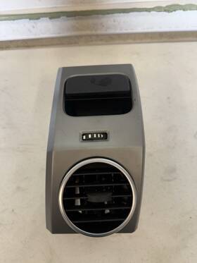 Jbd500140 Factory/oem 05-09 Land Rover Lr3 Rh Right Passenger Center Dash Air Ac Vent Used
