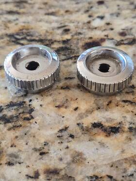 57ffd Fomoco Ford 1957 Fairlaine Radio Dash Knobs
