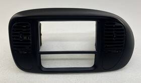 1l14-7804302-aaw Ford 2001-2003 F-150 Harley Davidson Surround Trim Radio Bezel Oem Black 1l14-7804302-aaw Ford 2001-2003 F-150 Harley Davidson Surround Trim Radio Bezel Oem Black