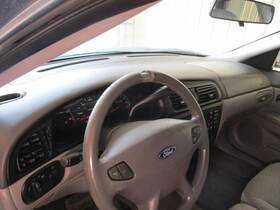 251-00269 Ford Dash Panel Fits 00-02 Sable 1652249