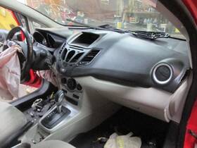 251-01153 Ford Dash Panel Conventional Ignition 3.5 Inch Display Cluster Fits 14-15 Fiesta 356580