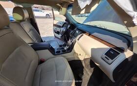 251-01253 Ford Flex 2016-2019 Dash Panel With Center Mounted Speaker 1566384