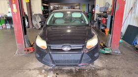 260.fd1f14 Ford Focus 2014 Glove Box 893473