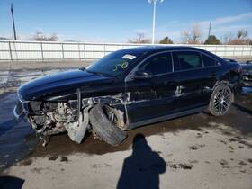 260.fd1t13 Ford Taurus 2013 Glove Box