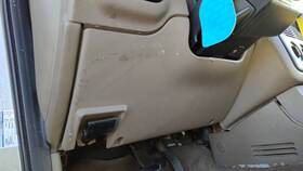 2l2z7804320bac Ford 2002-2003 Explorer Lower Dash Under Column Knee Bolster Trim Panel Rp Tan