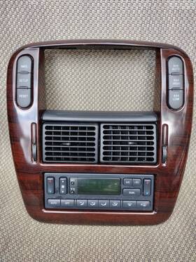 4l24-7804302-fc Ford 2002-2005 Explorer Center Dash Radio Trim Bezel Woodgrain With Ac Vents Oem
