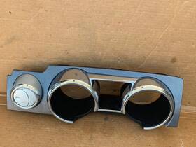 6r33-63044d70-b Ford 2005-2009 Mustang Speedometer Cluster Bezel With Air Vent Carbon Fiber