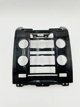 9l84-1a330 Ford 2009-2012 Escape Center Dash Radio Control Panel Trim Bezel Oem